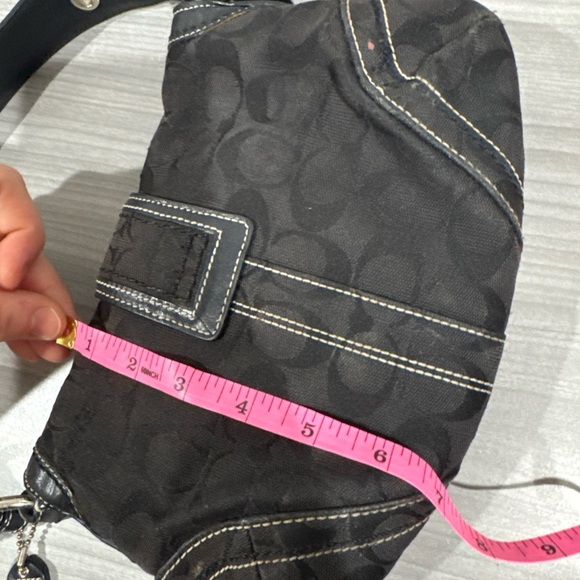 Coach 10296 Small Soho Black Signature C Canvas Shoulder Bag Y2K Vintage Authen - Picture 16 of 16